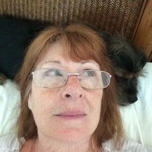 Meet your Posher, Caroline